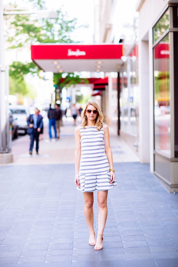 blogger in sail to sable dress